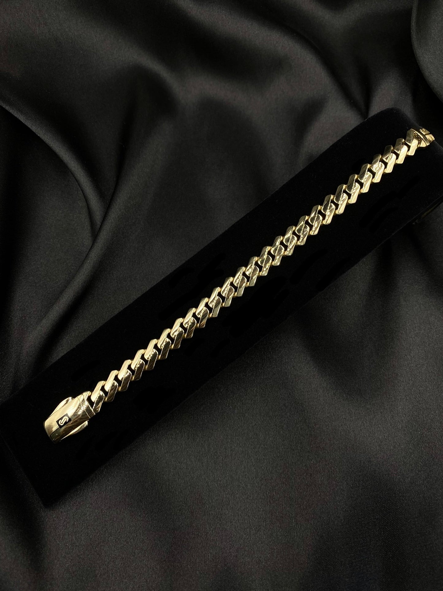 Pulso Mónaco Edge 9.5mm