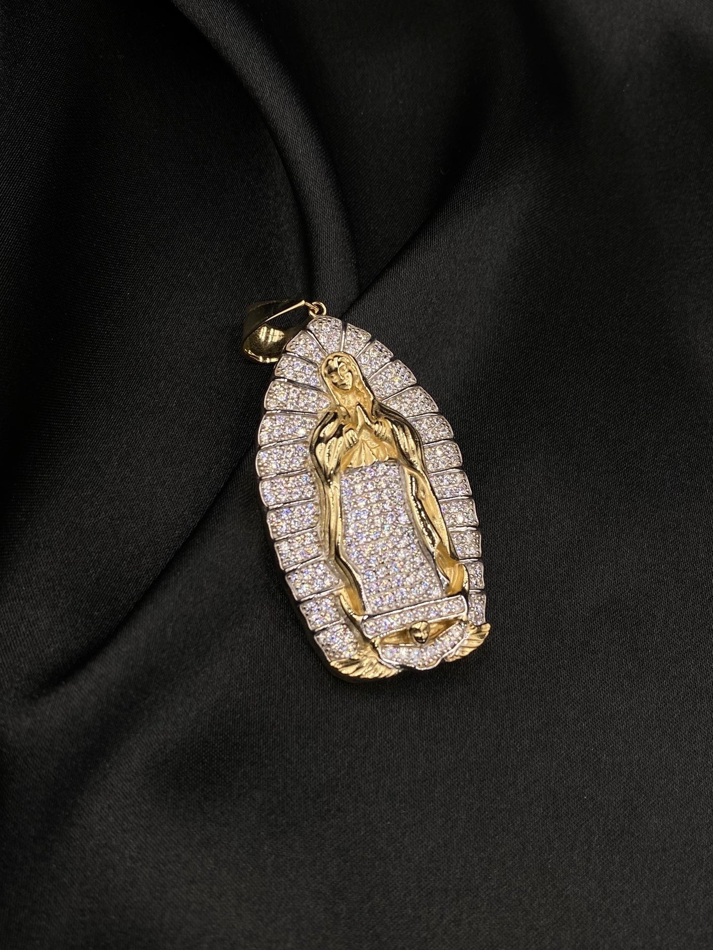 Dije Virgen de Guadalupe