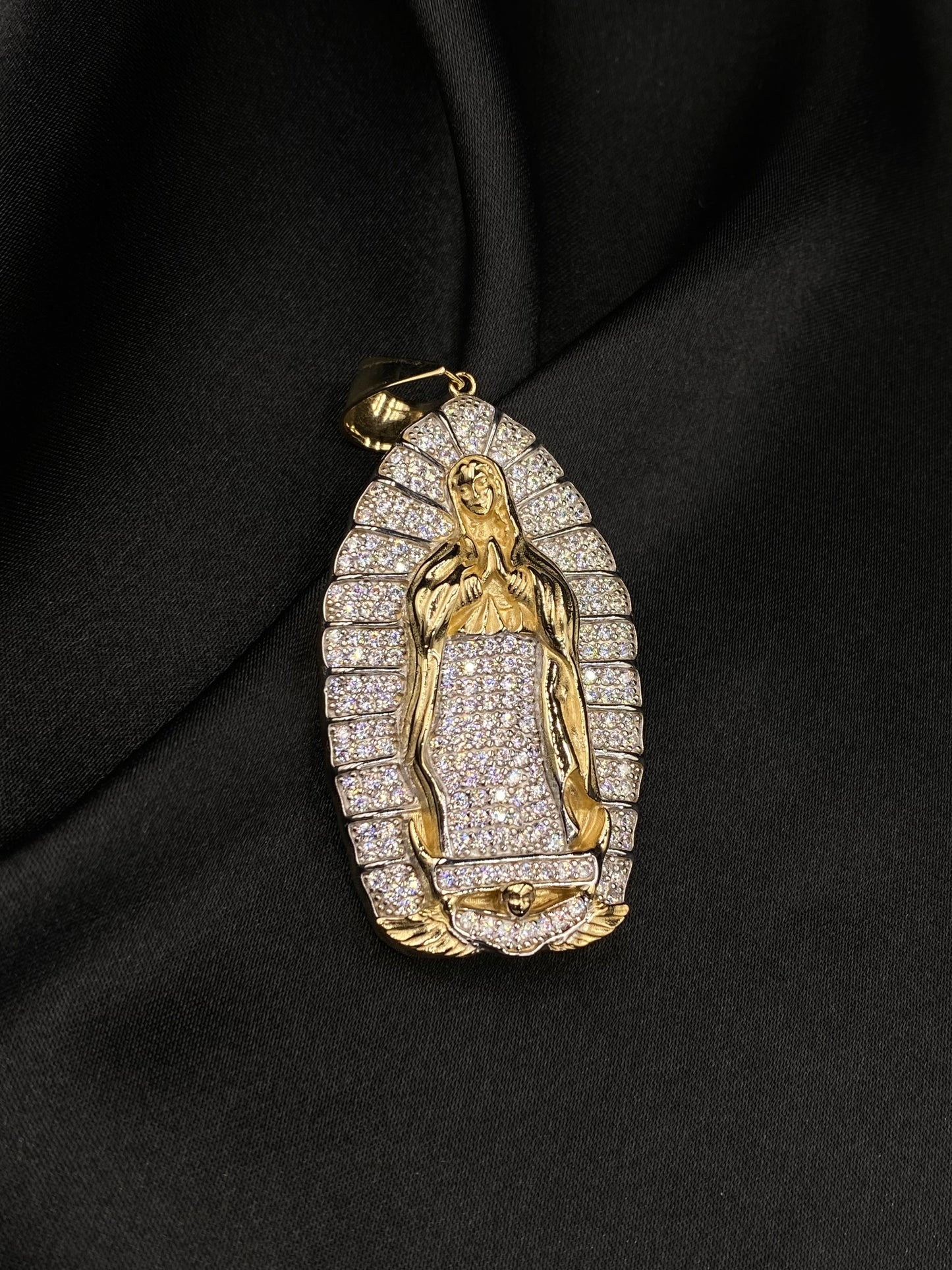 Dije Virgen de Guadalupe